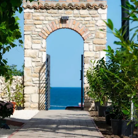 Halta Pescarus Douăzeci şi Trei August